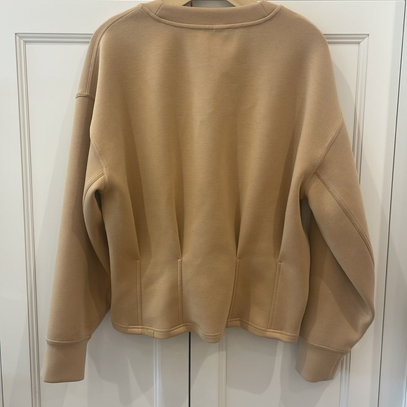 Lululemon Gathered Waist Crew Pullover—Pecan Tan—Oversized—Excellent Condition! - Picture 4 of 5